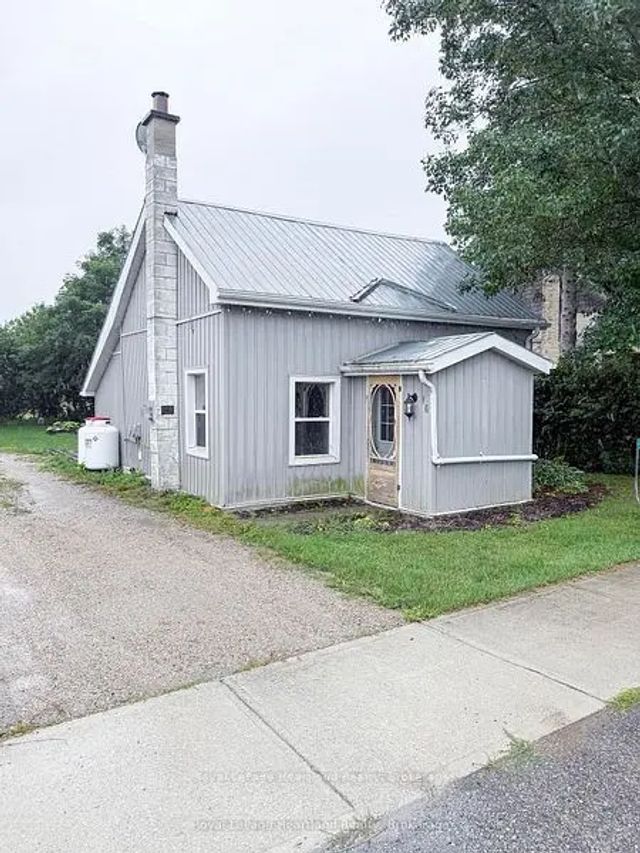 16 Whitechurch Street, Huron-Kinloss