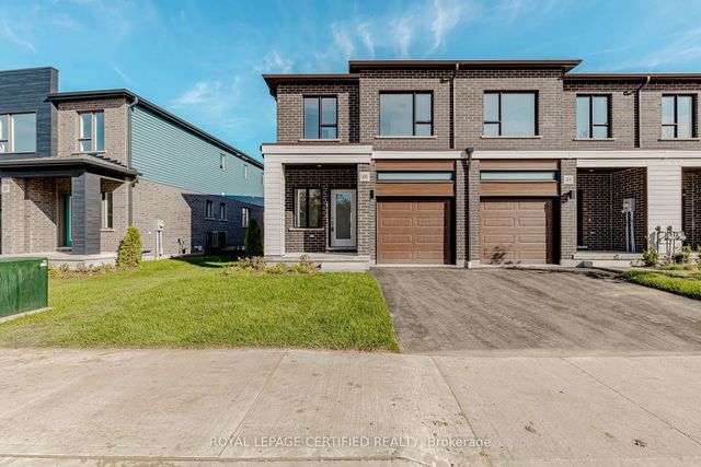 26 Oak Forest Common Crescent, Cambridge
