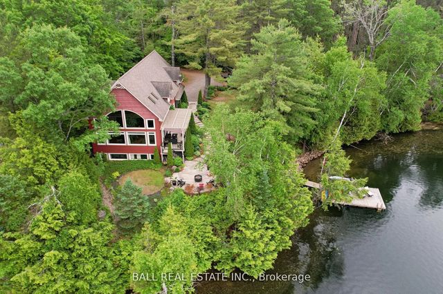 32 Shadowood Lane, North Kawartha