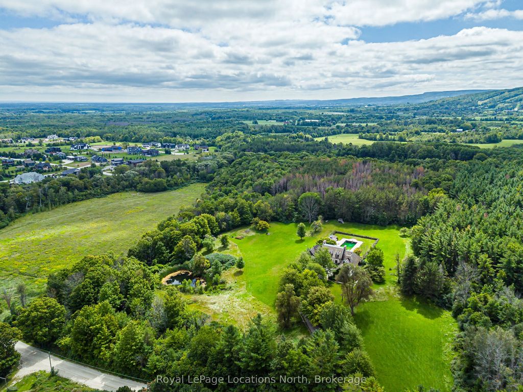 609830 12th Side Road, Blue Mountains