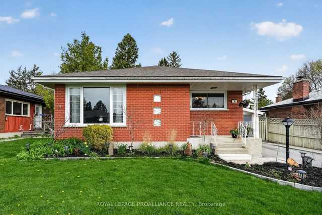 15 Gearin Street, Quinte West