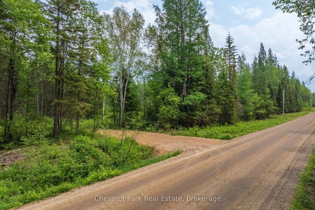 Stoneway Road, Kearney