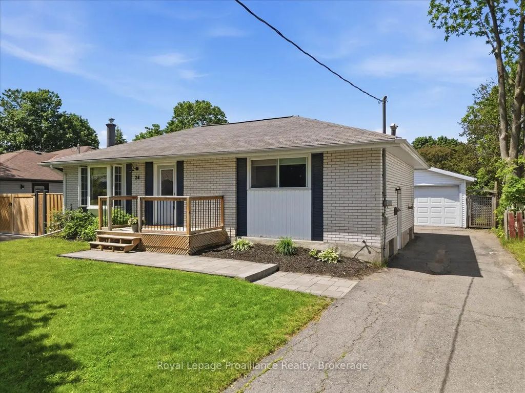 24 Harvest Crescent, Belleville
