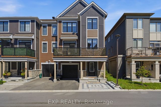69 Lignite Private, Barrhaven