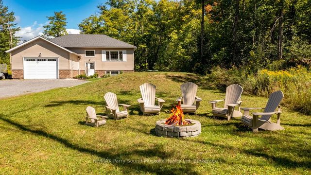 290 Rankin Lake Road, Seguin