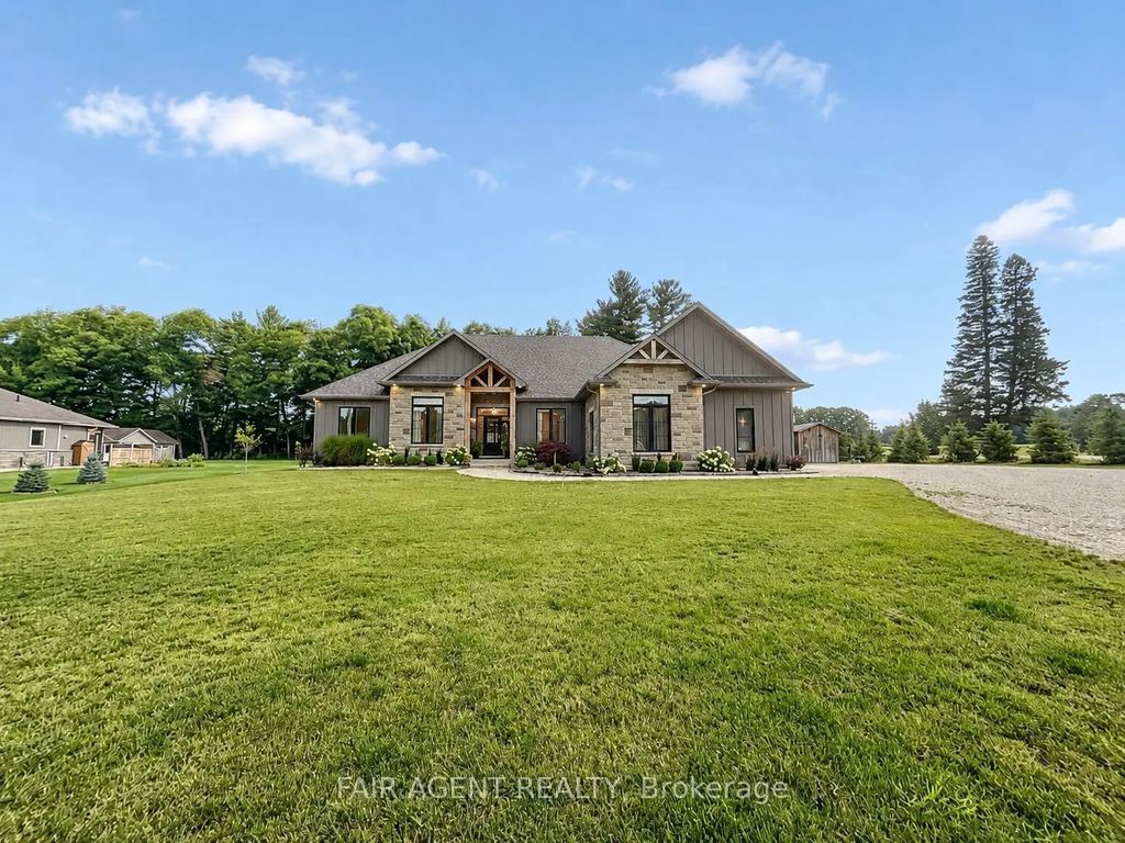 93 Woodland Drive, Norfolk