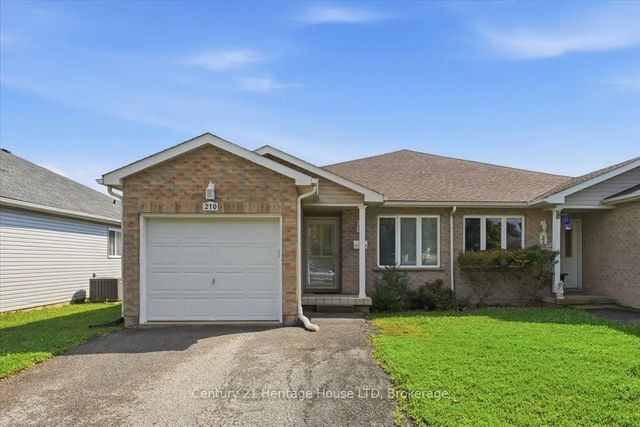 210 Oakcrest Avenue, Welland