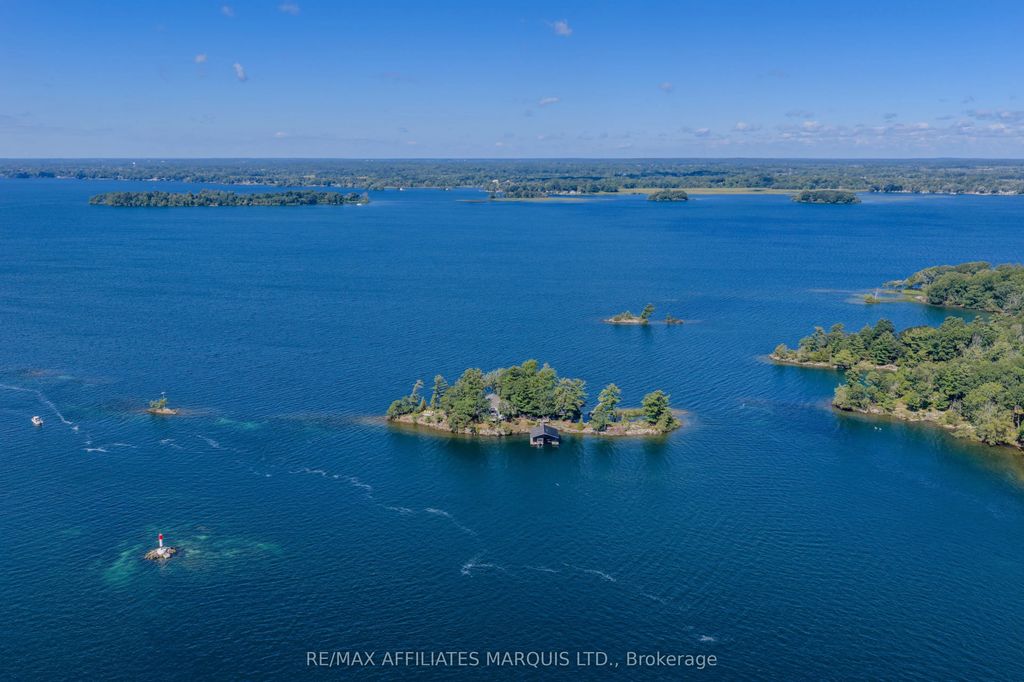 1 Island 49 Island, Leeds and the Thousand Islands