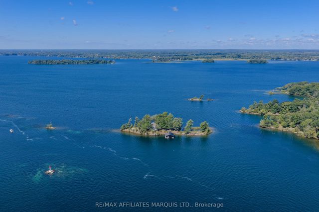 1 Island 49 Island, Leeds and the Thousand Islands