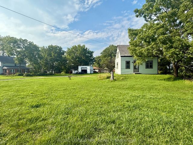 735 Main Street W, Port Colborne