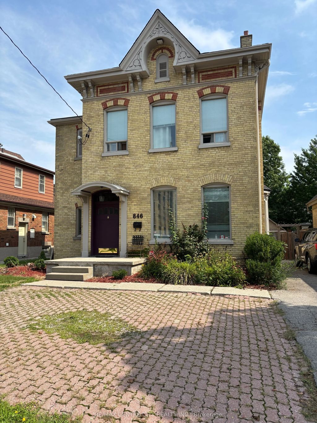 846 N Richmond Street, London East