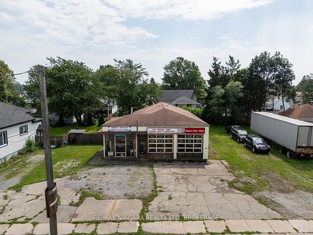 369 Killaly Street E, Port Colborne