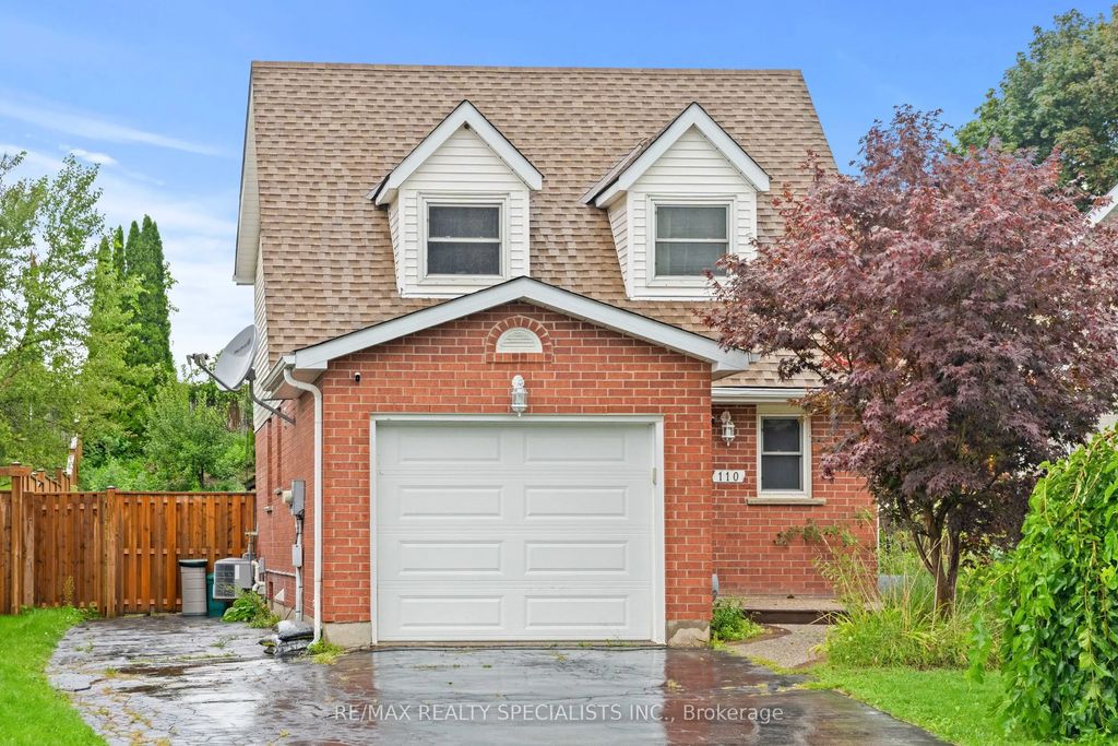 110 Steeles Crescent, Cambridge