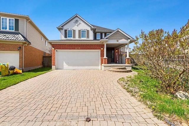 635 Commonwealth Crescent, Kitchener