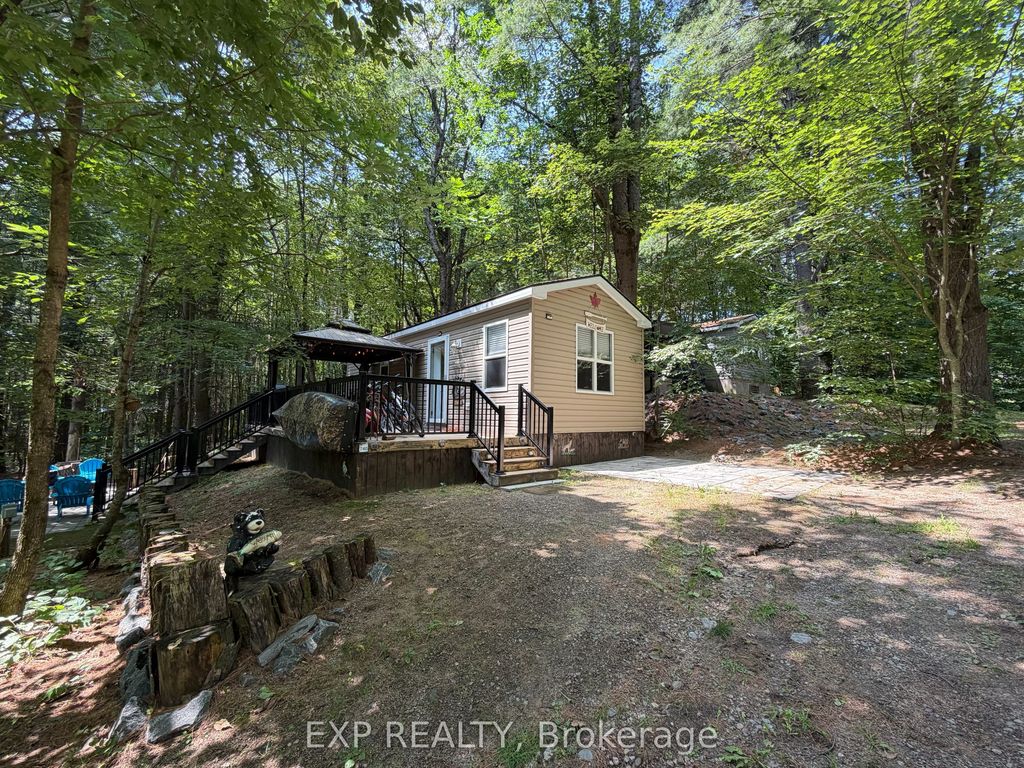 1047 Bonnie Lake Camp Road 740 Poplar Cres, Bracebridge