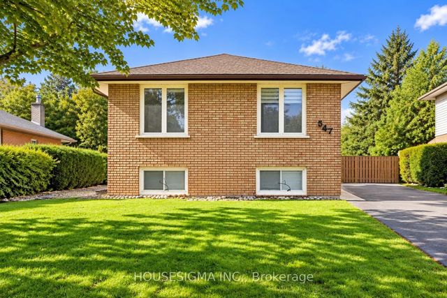 547 Barnes Crescent, Peterborough