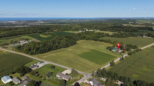 5255 Philp Road, Lincoln