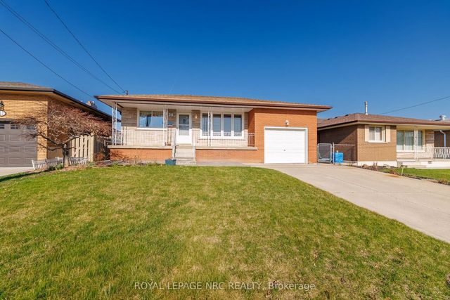 38 Rivercrest Road, Hamilton
