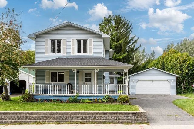 71 Mechanic Street W, North Glengarry