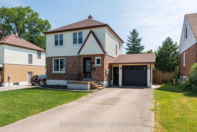 5682 Hanan Avenue, Niagara Falls