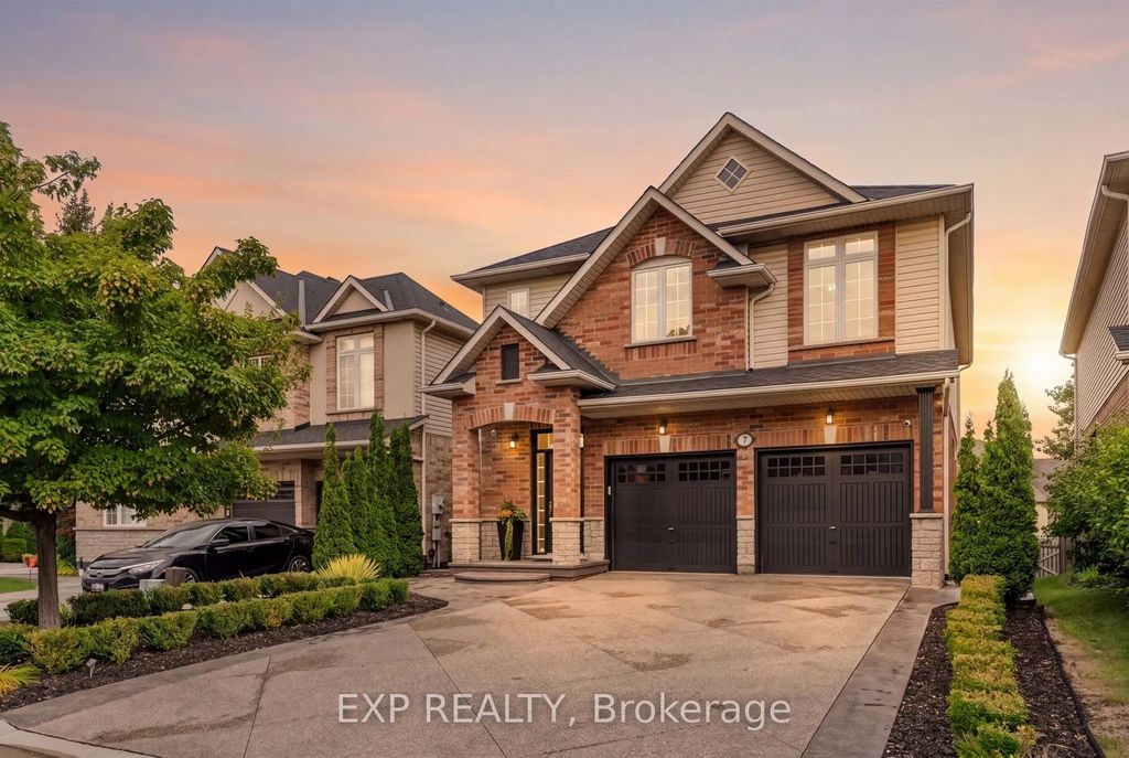 7 Seacove Court, Hamilton