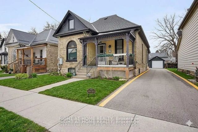 7 Myrtle Street, St. Thomas