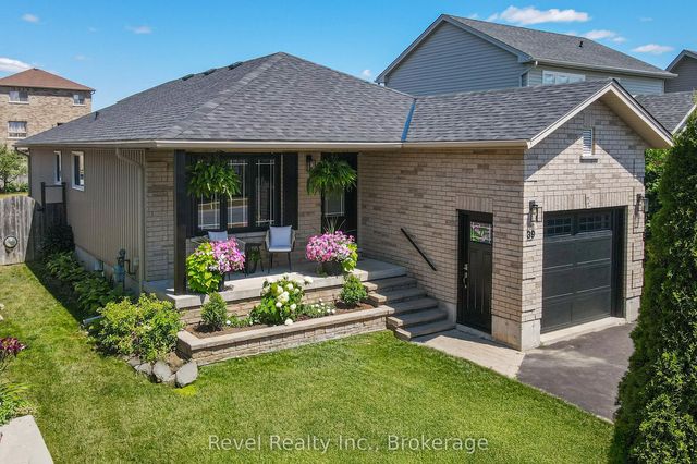 39 Springdale Drive, Kawartha Lakes