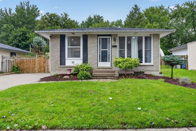 Photo of Listing #X13752008