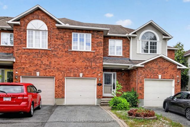 7 Calaveras Avenue, Barrhaven