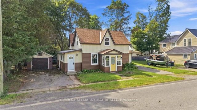 635 First Street S, Gravenhurst