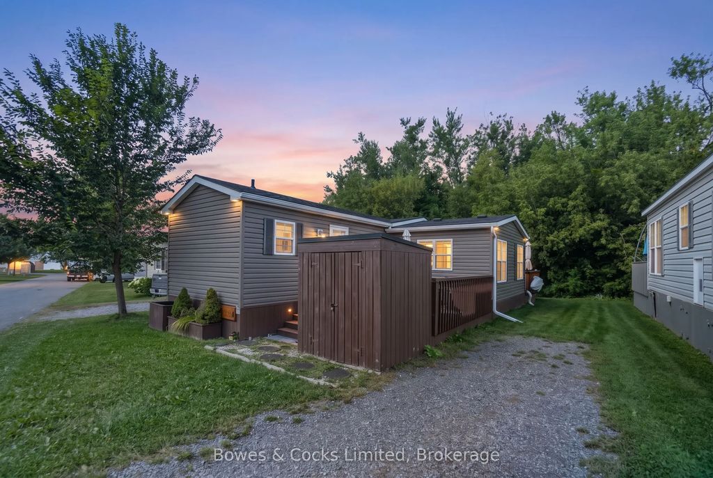 1235 Villiers Line 15 The Point Dr., Otonabee-South Monaghan