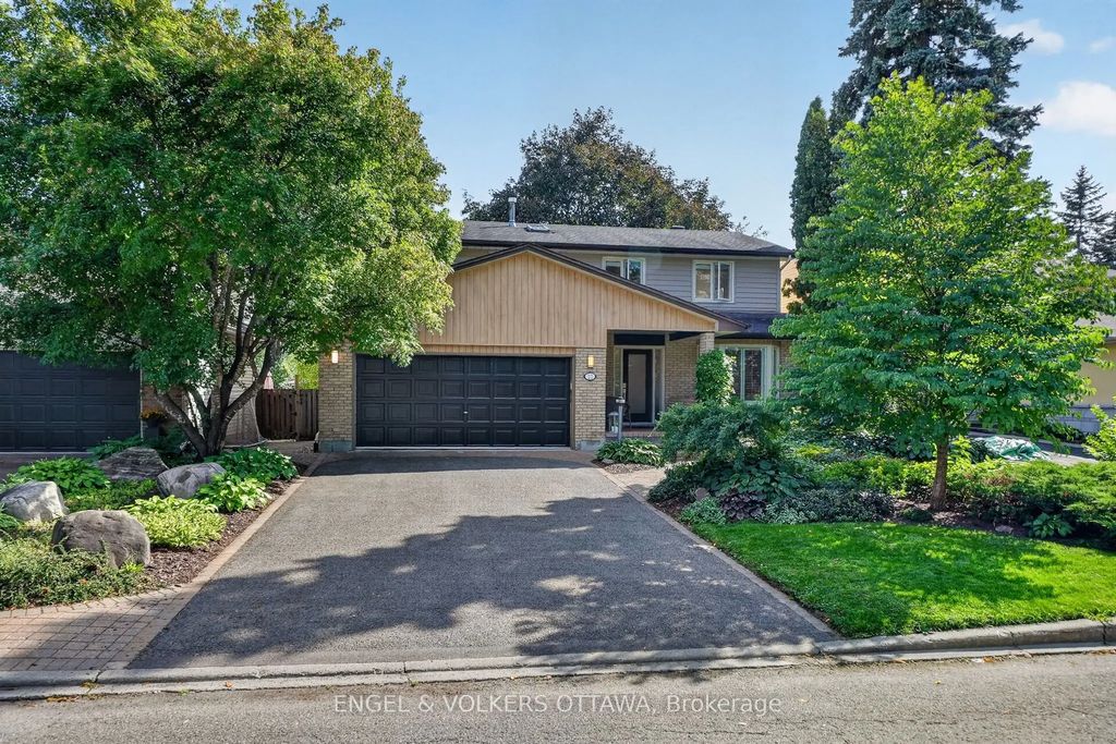 22 Lynhurst Avenue, Billings Bridge - Riverside Park and Area