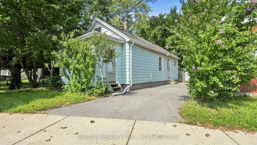 53 Carlton Street, St. Catharines