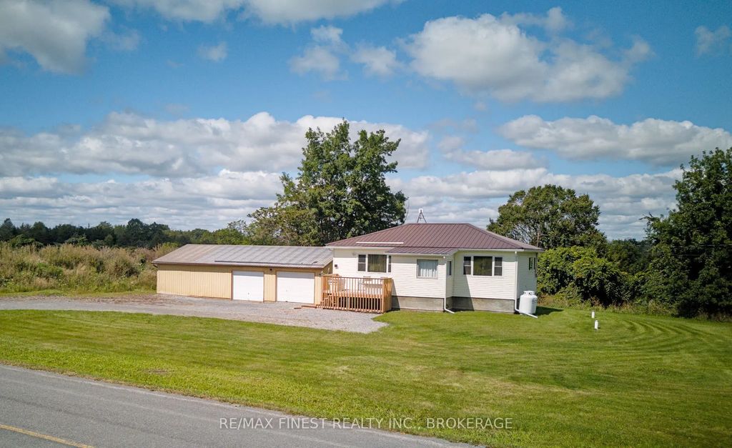 7720 Front Road, Loyalist