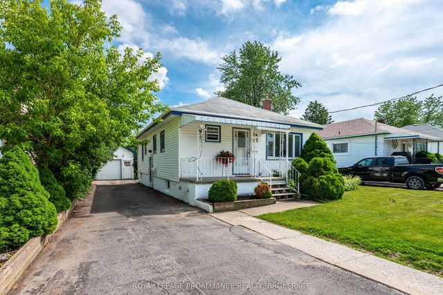 260 Elmwood Street, Kingston
