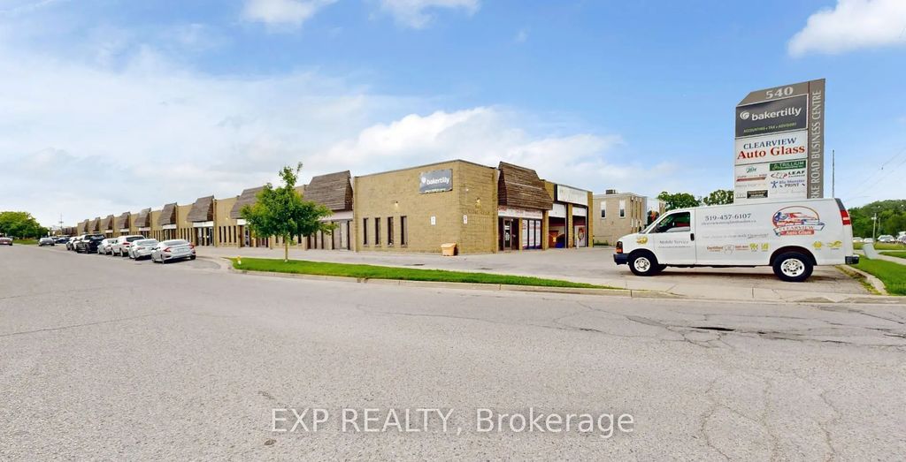 540 Clarke Road 16, London East
