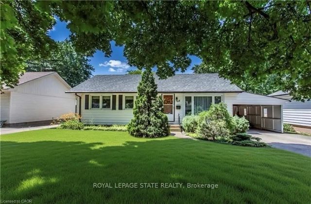 118 Jacobson Avenue Upper, St. Catharines