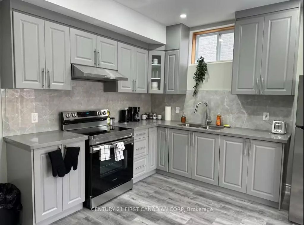 2619 Sheffield Boulevard Basement -11, London South