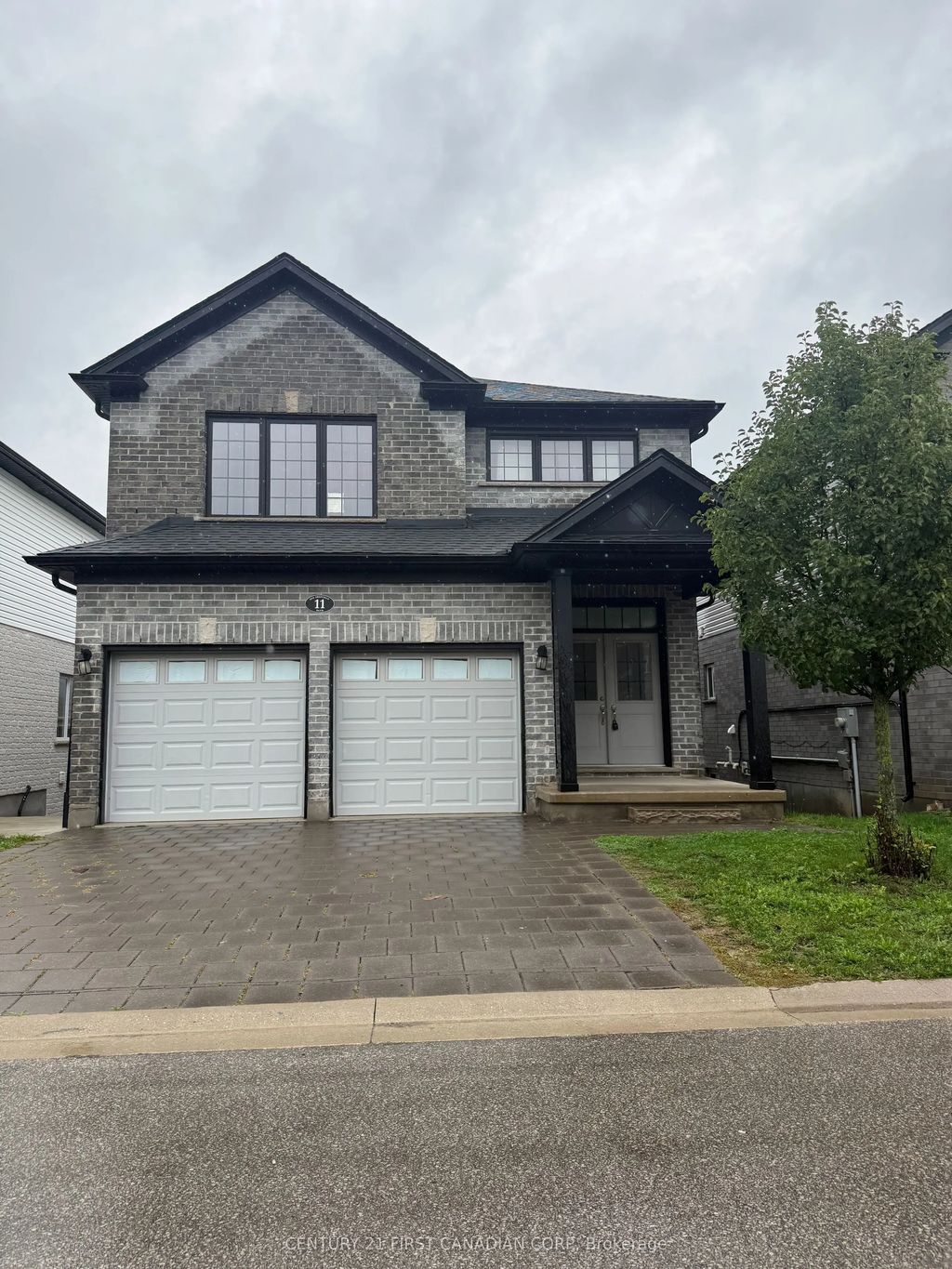 2619 Sheffield Boulevard Upper#11, London South