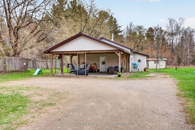 14 Glastonbury Road, Addington Highlands