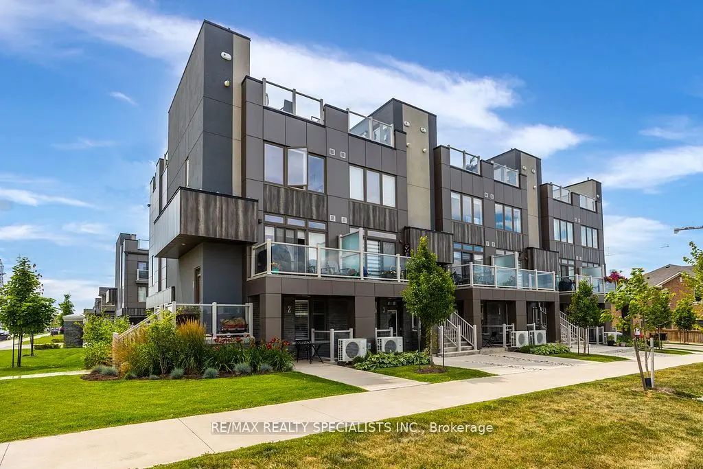 261 Skinner Road 2, Hamilton