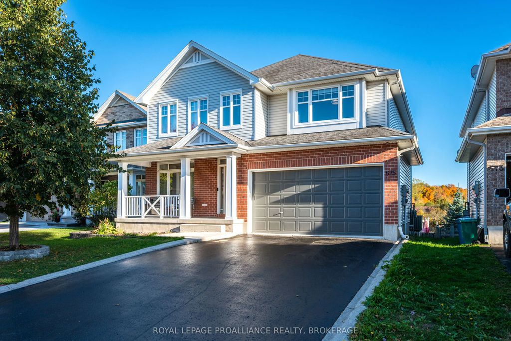 675 Fieldstone Drive, Kingston