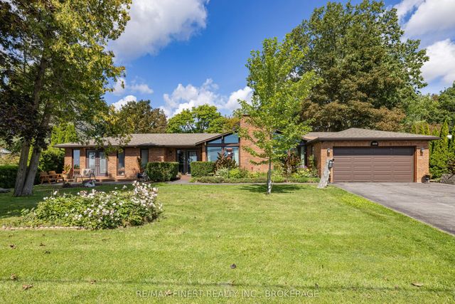 4443 Bath Road, Loyalist
