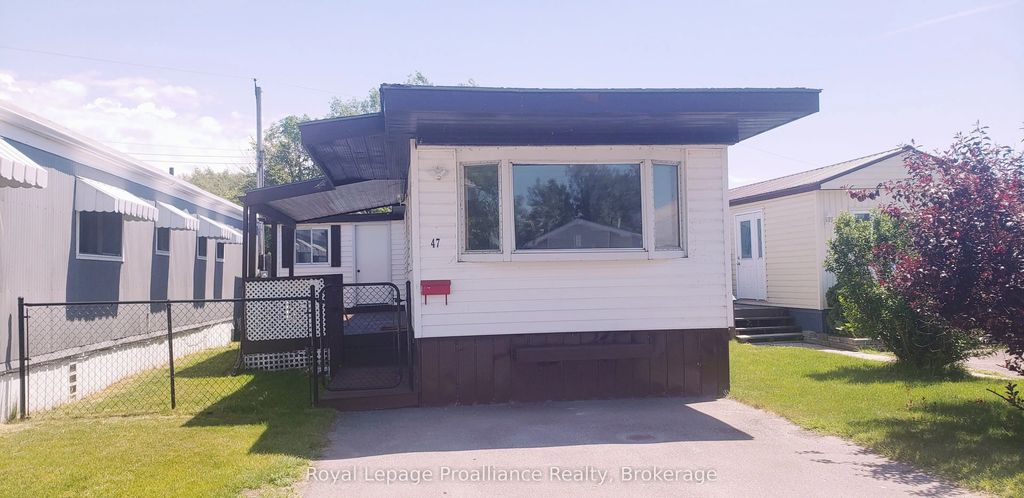 311 Dundas Street E 47, Quinte West