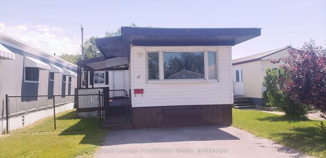 311 Dundas Street E 47, Quinte West