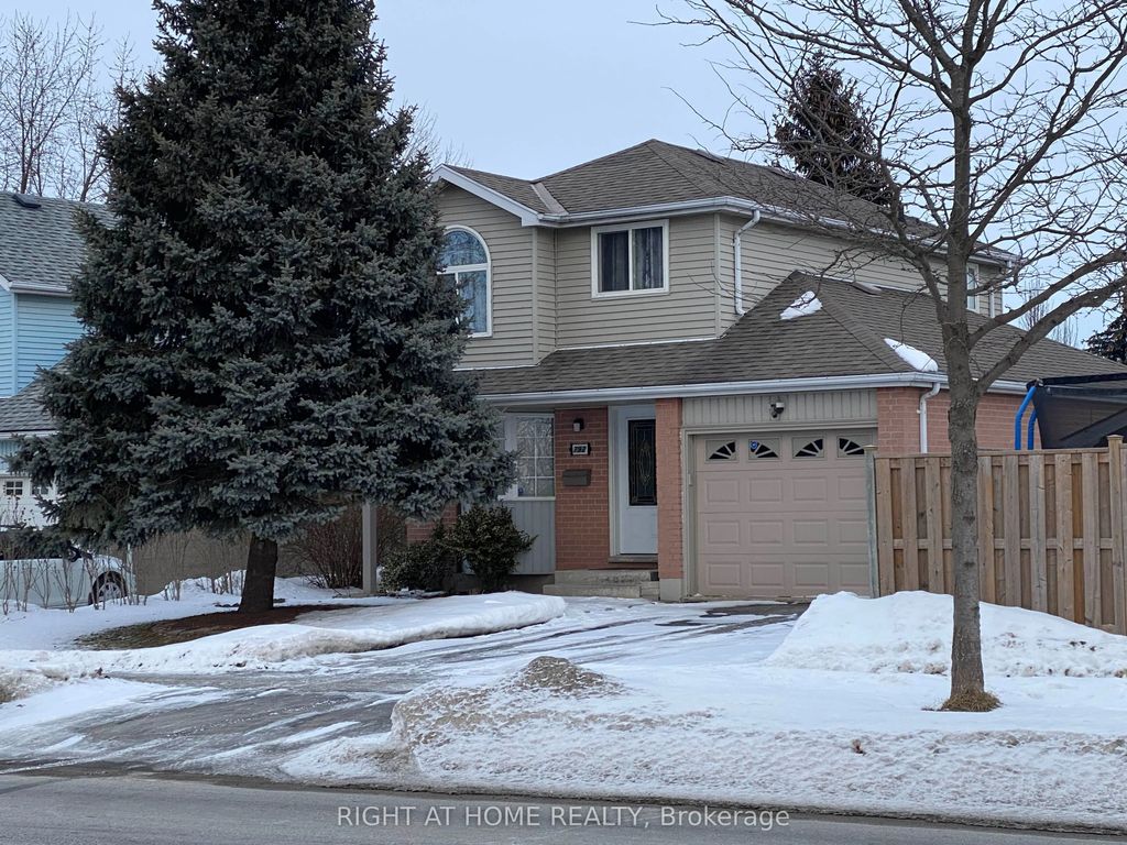 792 Homeview Road, London South