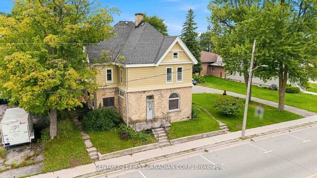 128 Main Street, Lucan Biddulph