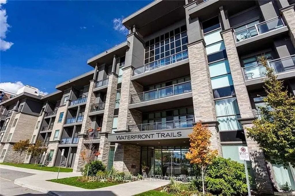 35 Southshore Crescent 324, Hamilton