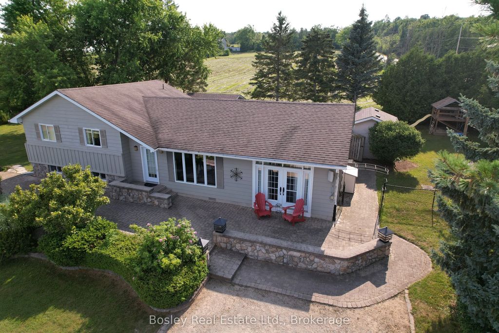 357190 The Blue Mountain Meaford Townline, Meaford