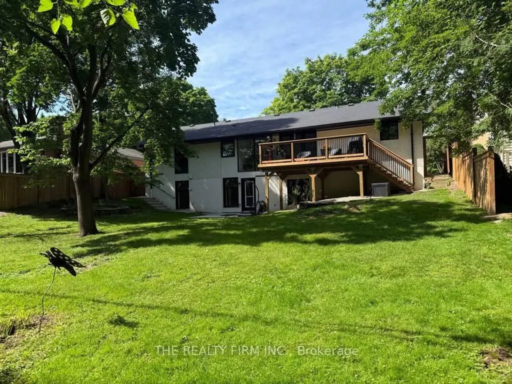 57 Naomee Crescent Lower, London North